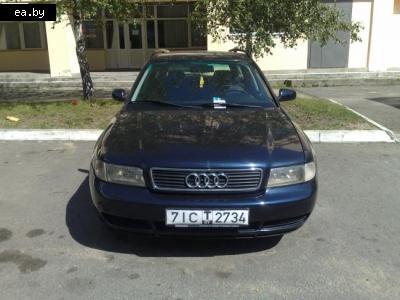   Audi A4  4