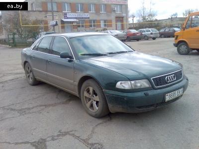    Audi A8  8