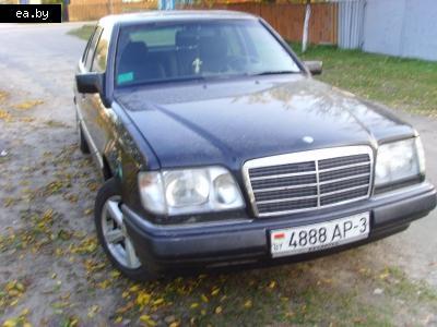    Mercedes E Class (W124)   