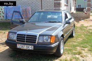    Mercedes E Class (W124)   