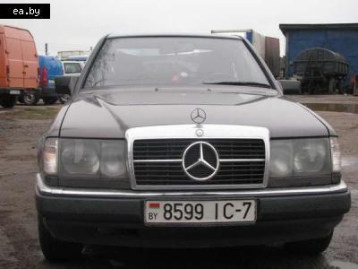  Mercedes E Class (W124)   