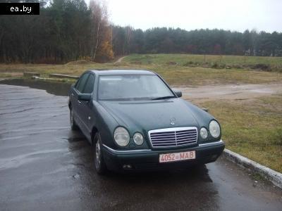  Mercedes E Class (W210)   