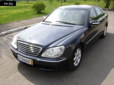     Mercedes S Class (W220)   