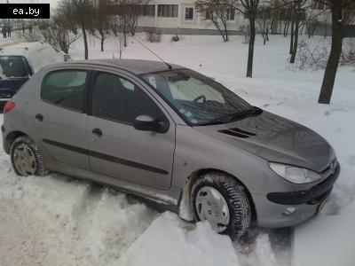  / Peugeot 206  