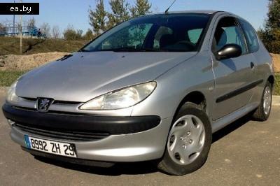 /  Peugeot 206  